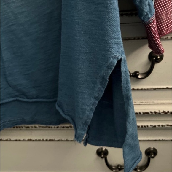 Free People oversized boho handkerchief pattern v-neck pullover Size L - Picture 5 of 16